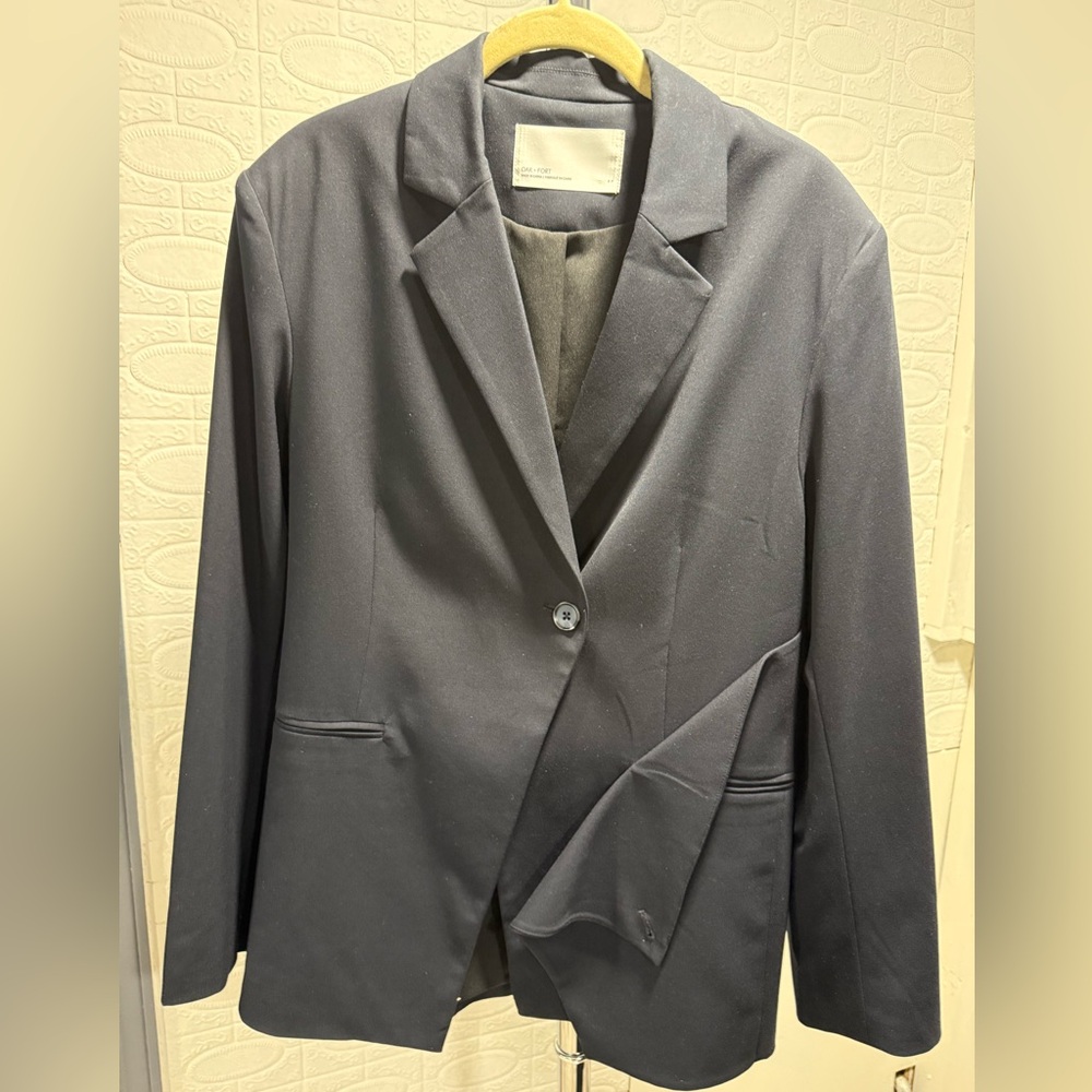 ⚠️Closet Clean Out OAK + FORT Black Blazer